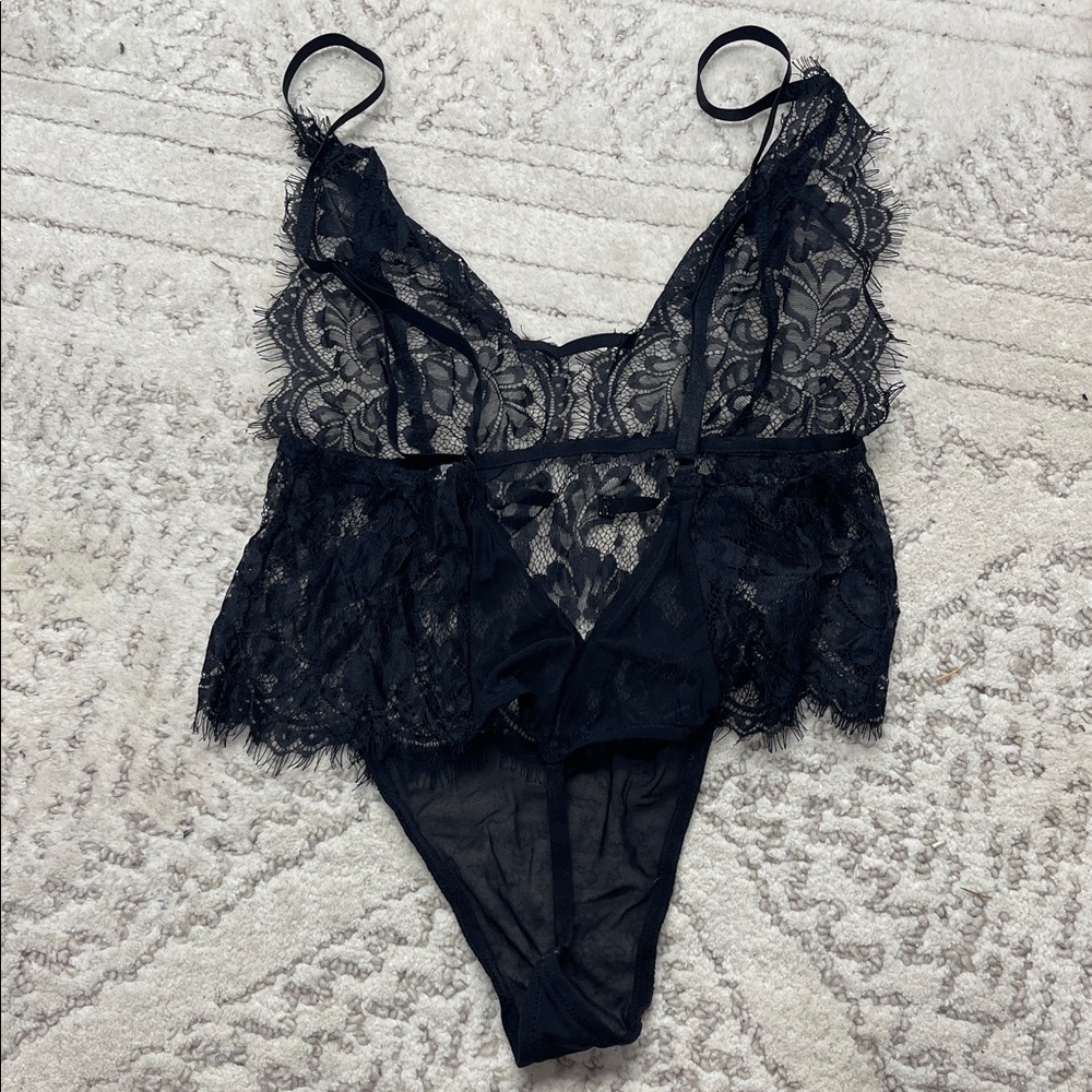 Elegant Black Lace Bodysuit Sexy Lingerie Thong Small - Picture 4 of 5